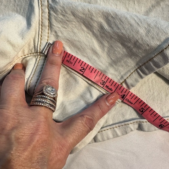 Universal Thread Vintage Midi Denim Shirts Cream w/Tan Thread Accents Size 2 - Picture 3 of 12